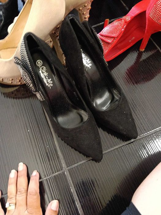 Pantofi cu toc eleganti