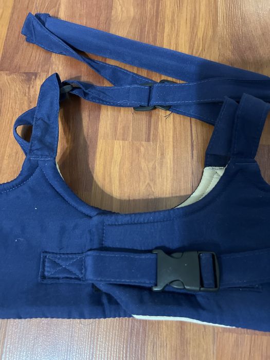 Помощник в ходьбе для малыша