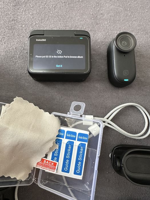 Insta360 GO 3S 128GB – 4K – Kit complet – Ca Noua