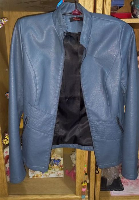 Куртка новая пресованная кожа