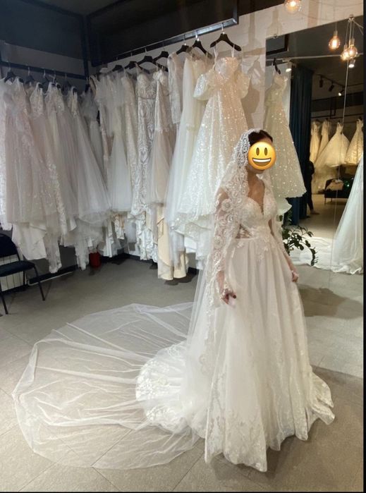 Платье свадебное