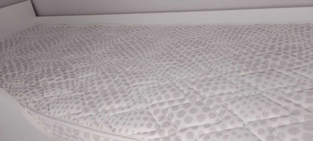 Двуетажно детско легло