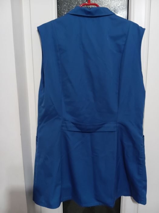 Vînd bluze medicale 15 lei