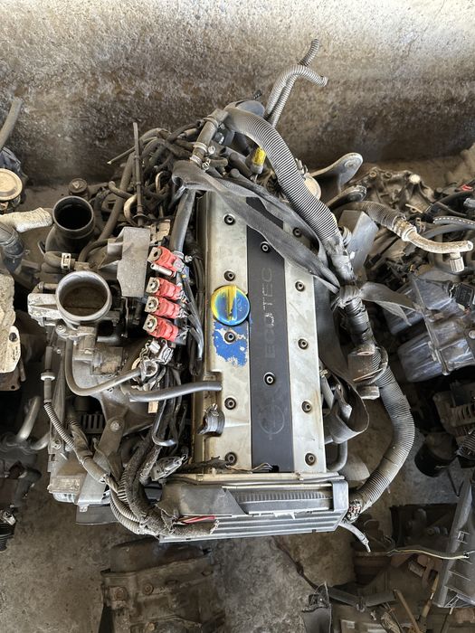 Двигатель Опель Синтра X22XE