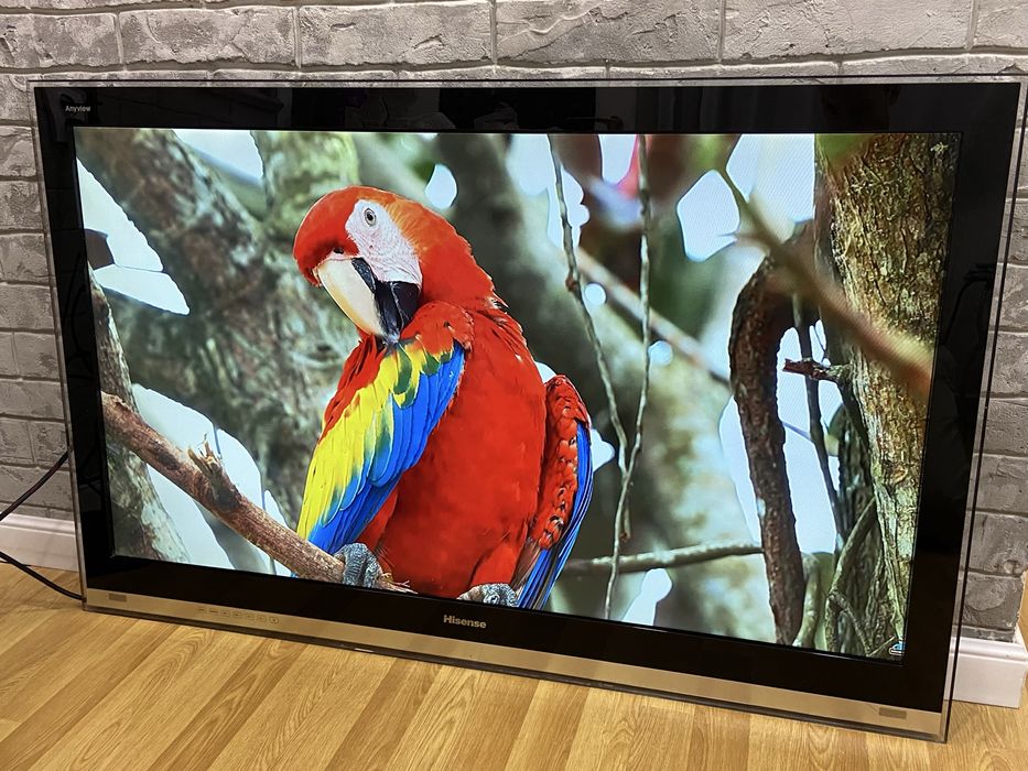 Телевизор 46" (117см)