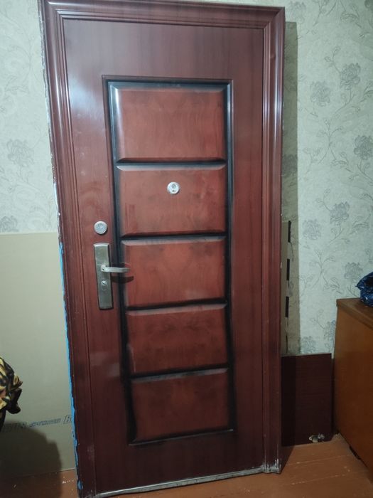 Продаётся Входная дверь