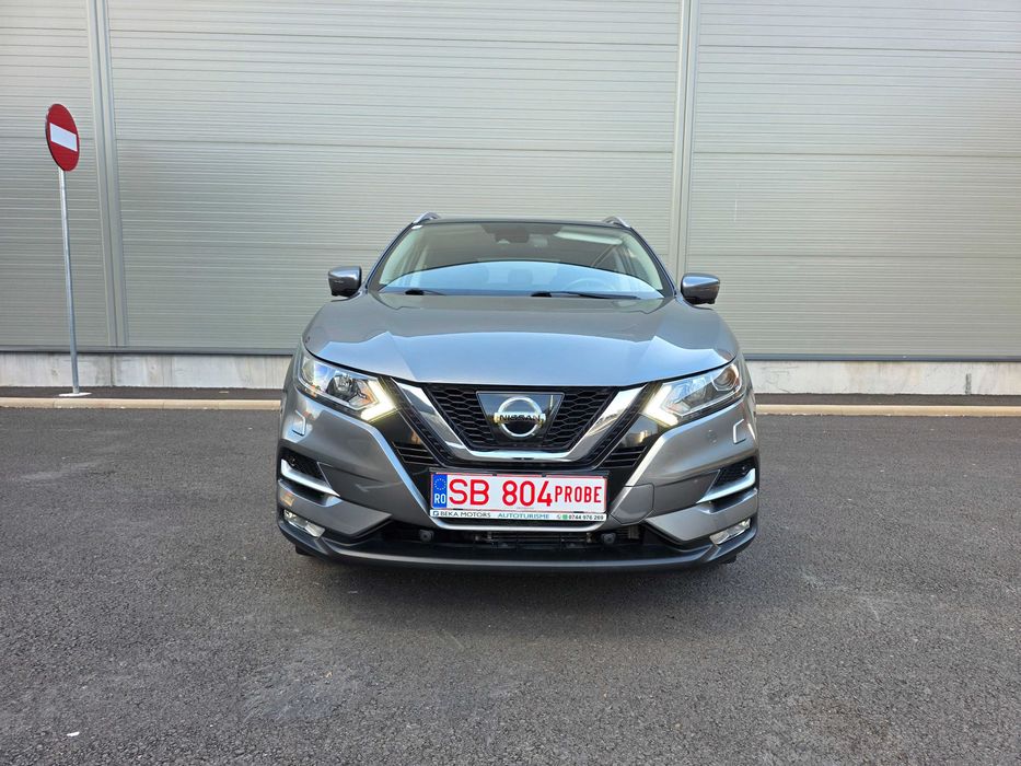 Nissan Qashqai Automat Benzină