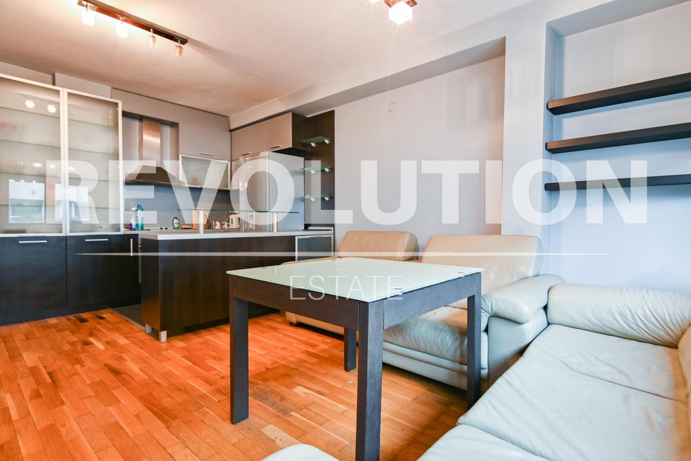 Дава се под наем Тристаен апартамент в София, Борово - 95 кв.м за 800 € - Снимка #2