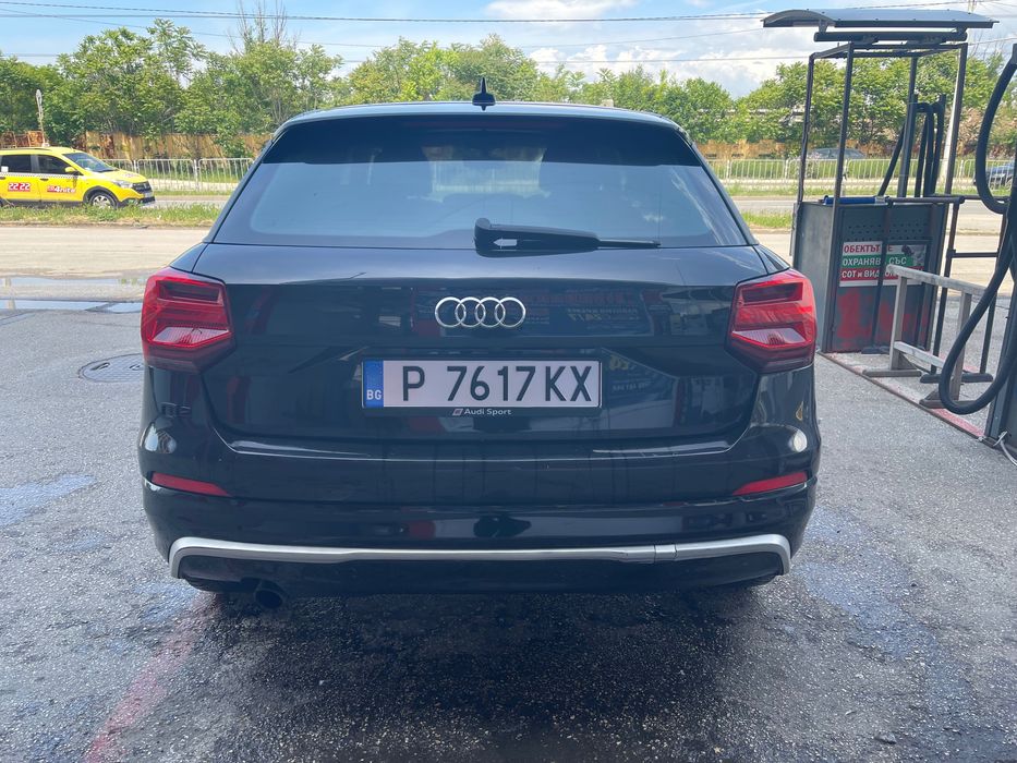 Обява за кола Audi Q2