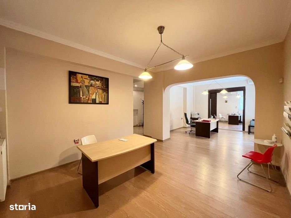 Apartament Interbelic Premium | 3 Camere + Cameră de Serviciu | Calea