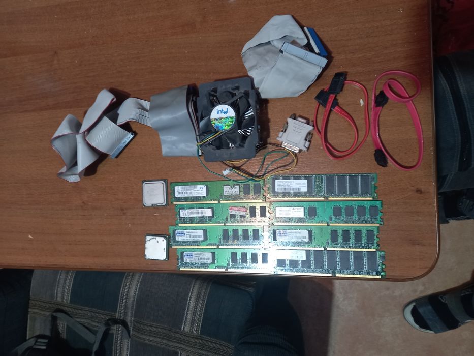 Комплектующие  на ПК