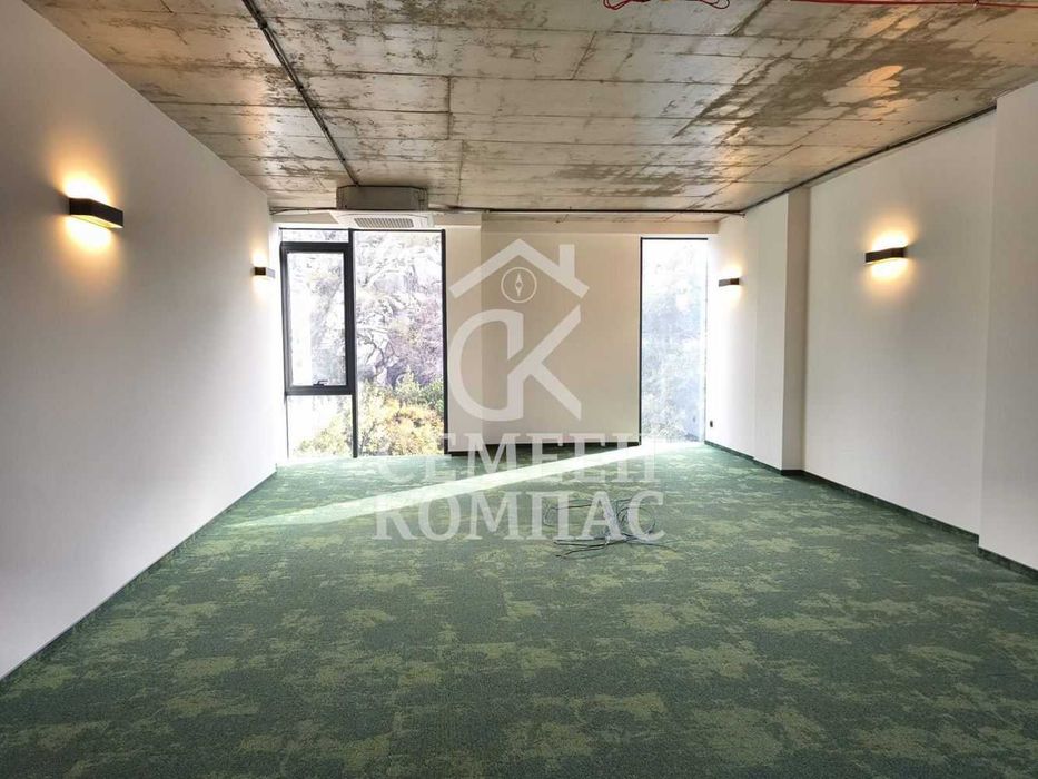 Дава се под наем Офис в Пловдив, Център - 188 кв.м за 2868 € - Снимка #11