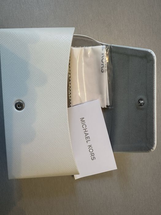 Слънчеви очила Michael Kors CAPELLA