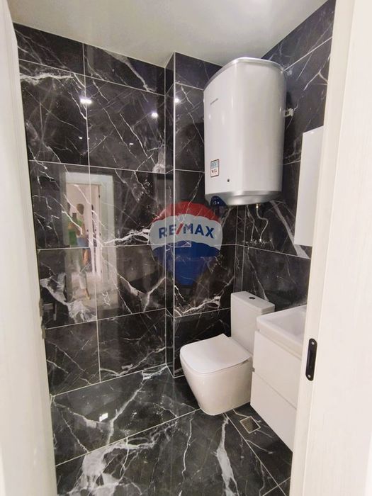 Дава се под наем Двустаен апартамент в Варна, Кайсиева градина - 55 кв.м за 698.19 € - Снимка #4