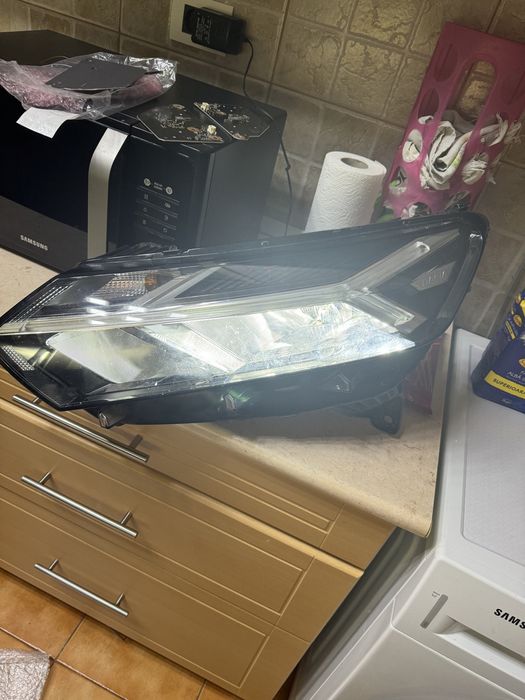 Reparatii faruri Logan 3 ,Stepway 3 ,Dokker ,Duster 2