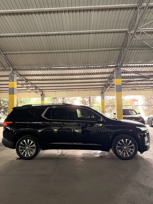 Chevrolet Traverse 2