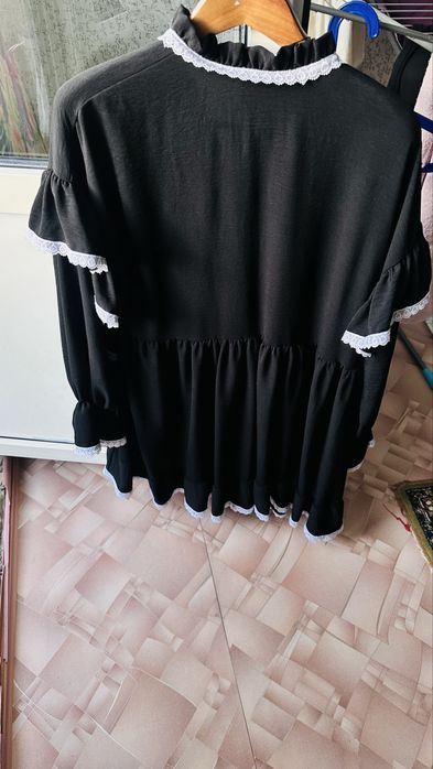 продам платья  на 50-54 размер