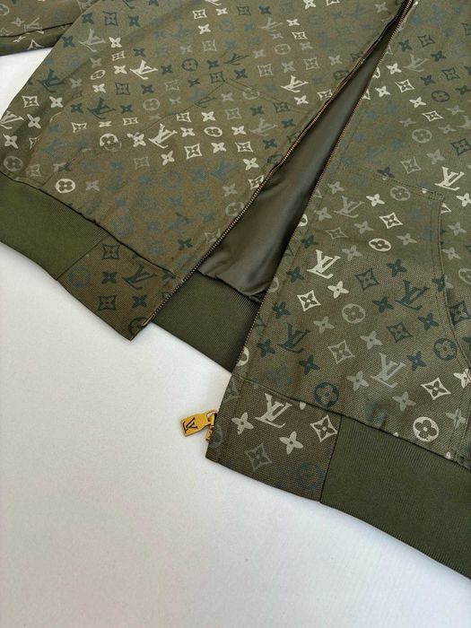 Hanorac Louis Vuitton Calitate Premium