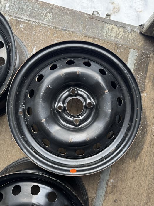 Железные диски на 15