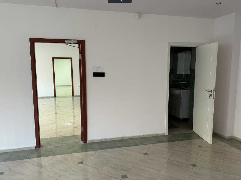 Дава се под наем Офис в Варна, Северна промишлена зона - 267 кв.м за 1632 € - Снимка #1