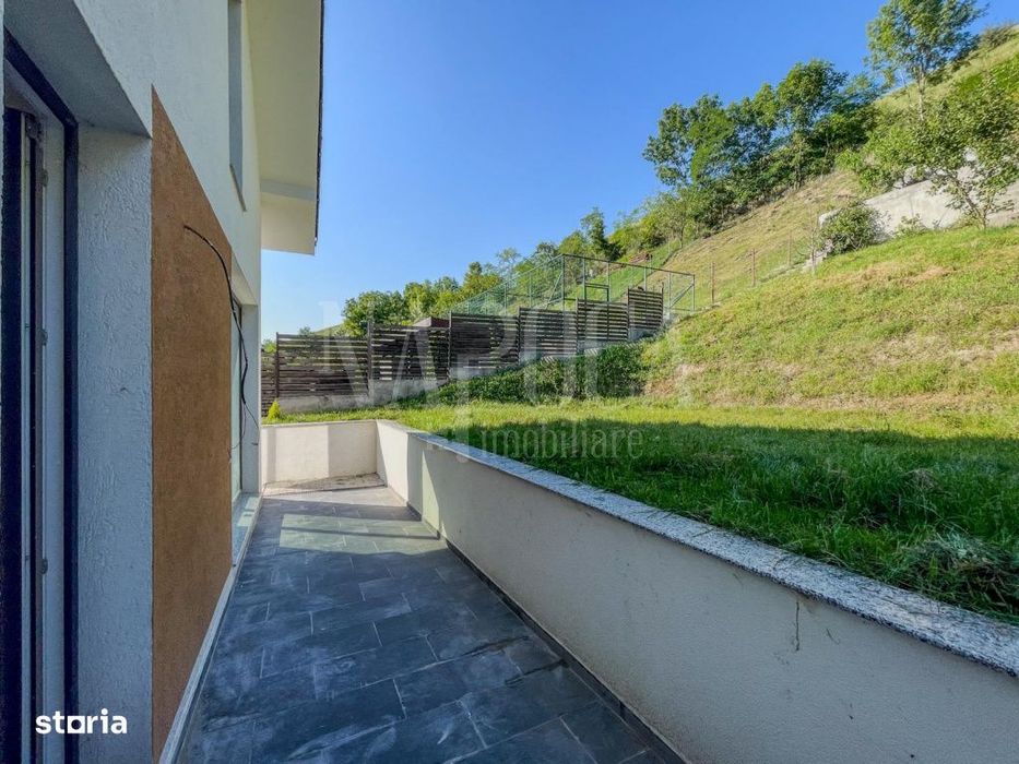 Casa 4 camere de vanzare in Sat Tauti, Tauti