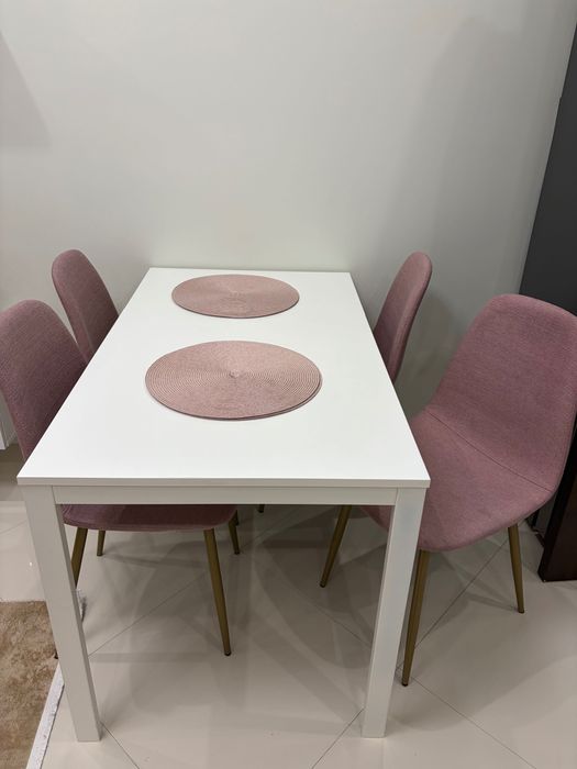 Продавам ъглов диван като нов