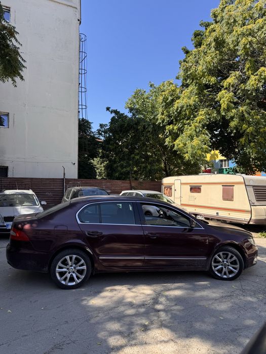 SKODA Superb 2009 — imagine 3