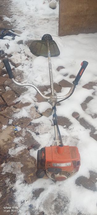 Продам. Тример. Штилы Fs. 250