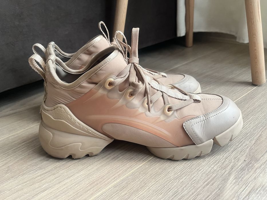 Нови и като нови дамски обувки