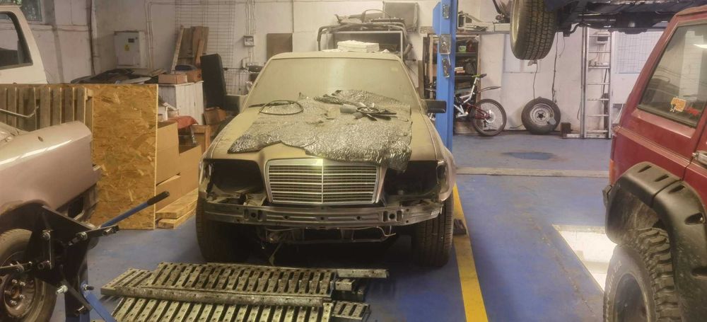 MERCEDES-BENZ E-Class 1995 — imagine 5