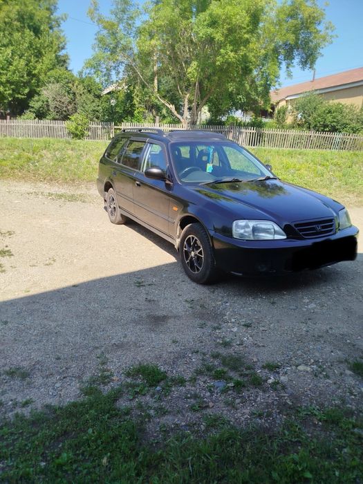 Машина Honda orthia