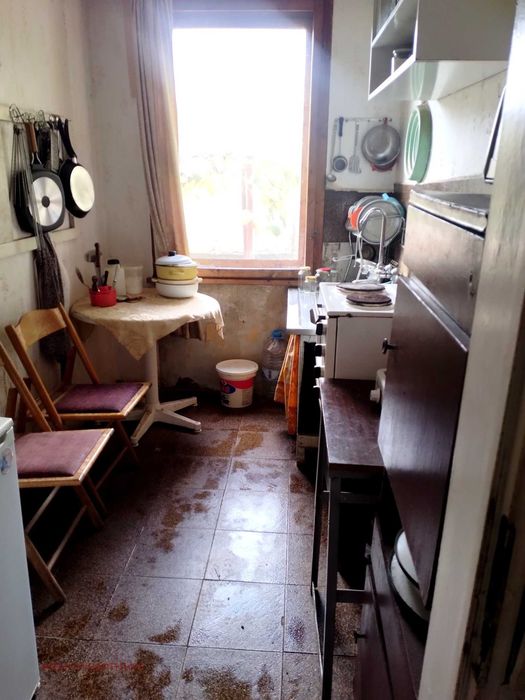 Продава се Къща в с. Извор, Област Перник - 200 кв.м за 350 €/кв.м - Снимка #7