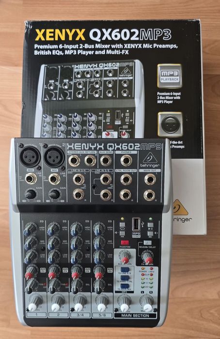 Mixer cu mp3 + stative boxe