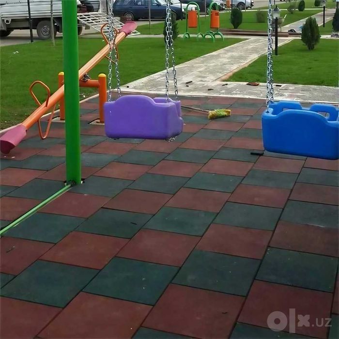 Резиновая плитка в ассортименте / Производитель