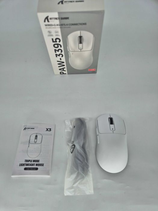 [REDUCERE-40%][GARANTIE 1 AN] Mouse wireless gaming Attack Shark X3 49g