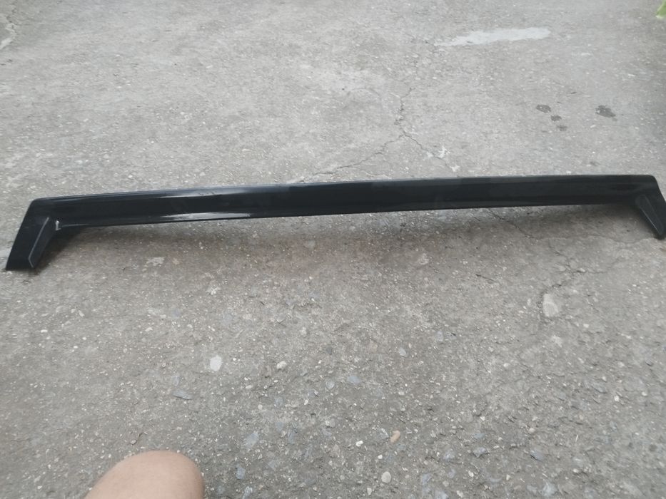 Спойлер за багажник на  Ауди 80 б3