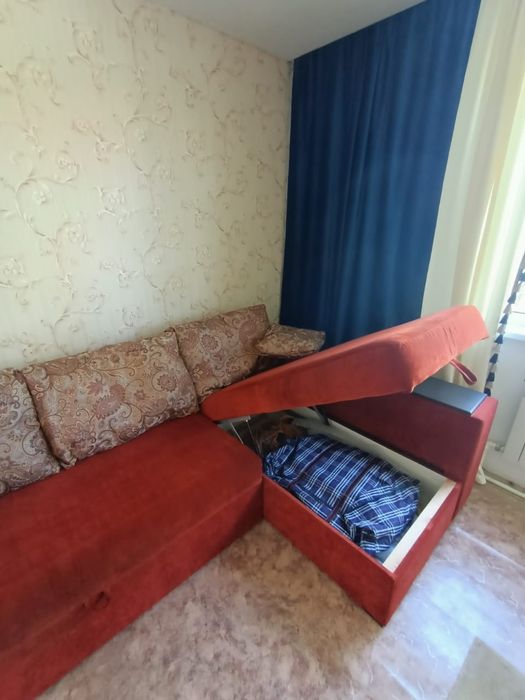 Продам диван в хорошем состоянии