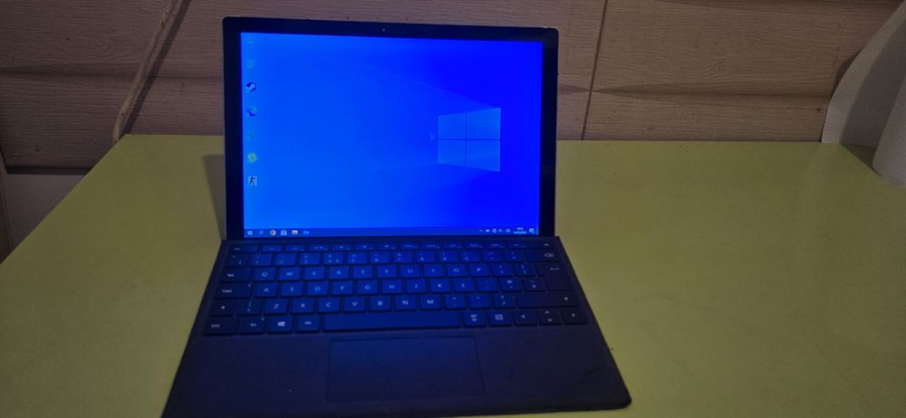 Microsoft surface pro 4