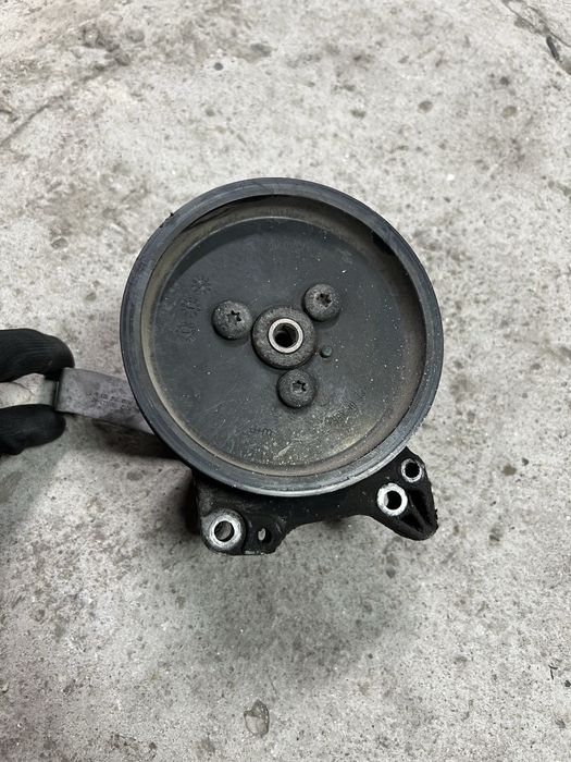 Хидравлична помпа БМВ М57