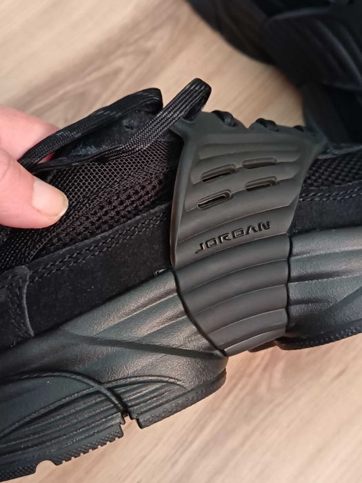 Jordan маратонки 38,5 номер. Нови