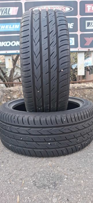 2бр. 215/45/17 Gislaved 6.8mm грайфер, дот 19г. ---