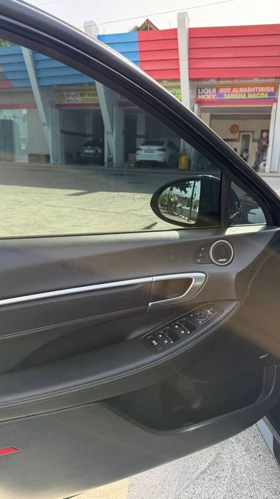 Hyundai Sonata Full