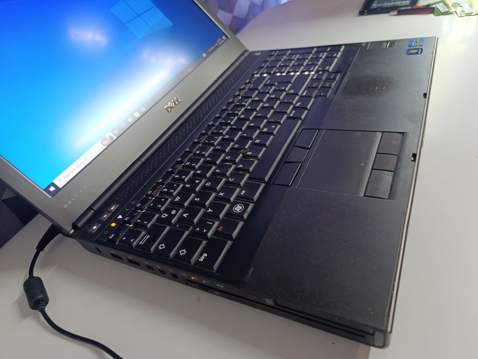 Laptop light gaming sau editări dell m 4700 Intel i7 cu 16 GB RAM