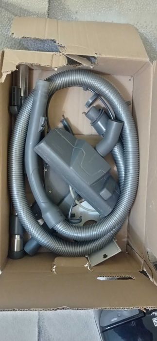 моющий пылесос TOMAS