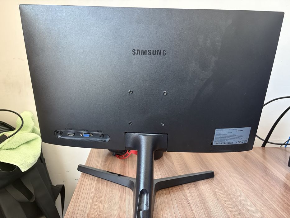 Монитор samsung.