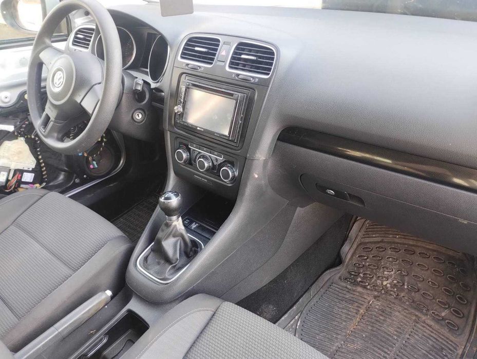 VW Golf 6 цял или на части