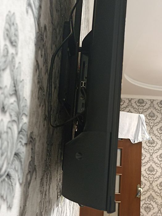 Телевизор Haier с оригинальным пультом