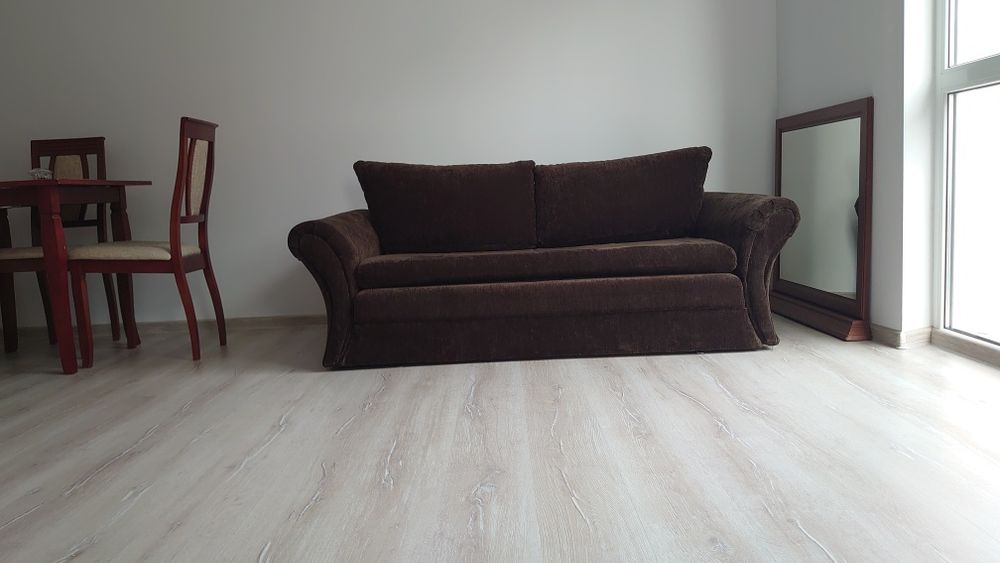 Диван спалня ,гардероб шкаф, бюро огледало, кухня, мебели - обзавежд