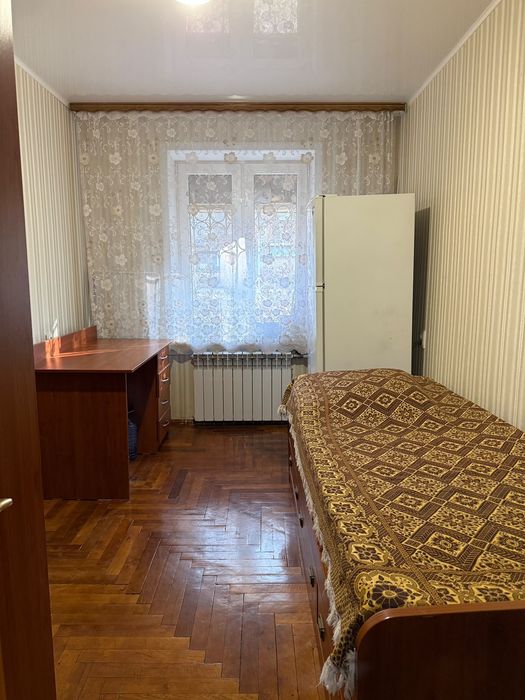 Спальний гарнитур