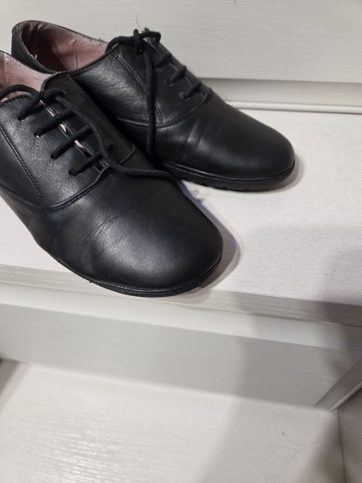 Продам туфли 36 размера  Турция